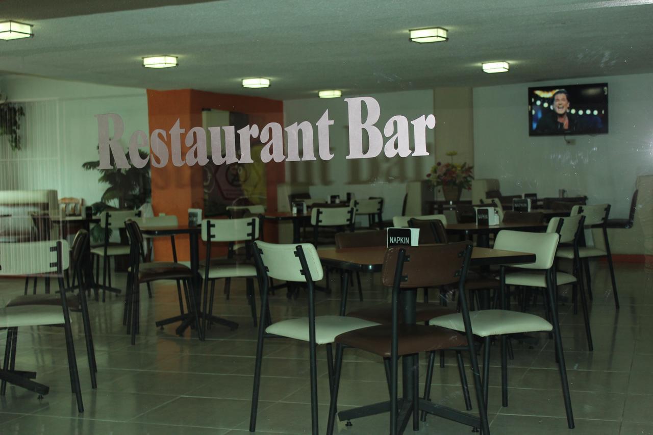 Hotel Safari Tuxtla Gutiérrez エクステリア 写真