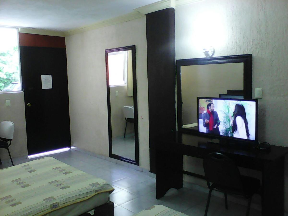 Hotel Safari Tuxtla Gutiérrez エクステリア 写真