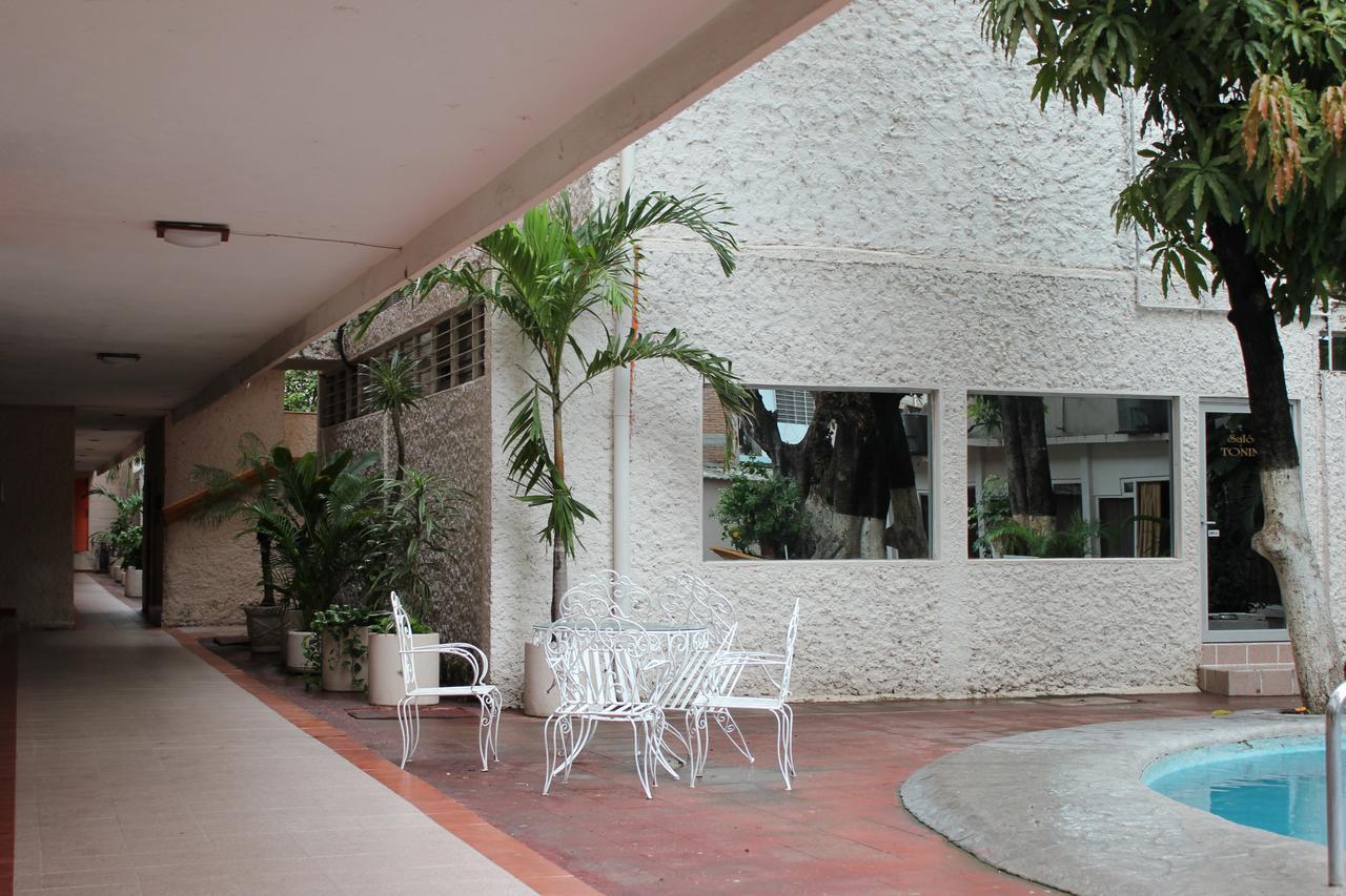 Hotel Safari Tuxtla Gutiérrez エクステリア 写真
