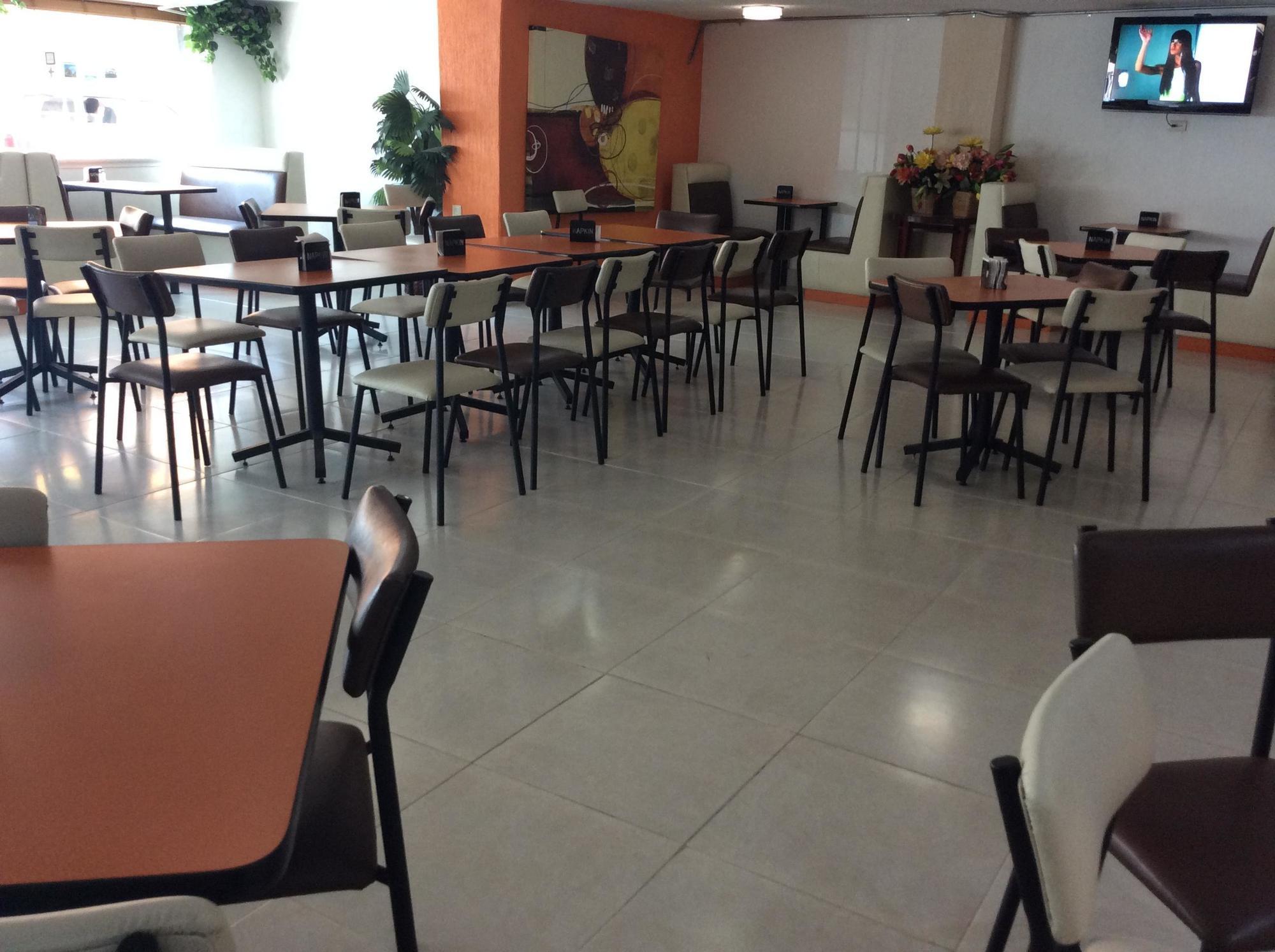 Hotel Safari Tuxtla Gutiérrez エクステリア 写真